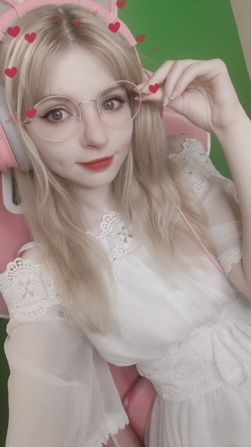 2019 D ekfn0VUAETrFlf307d8fd06ad95e4