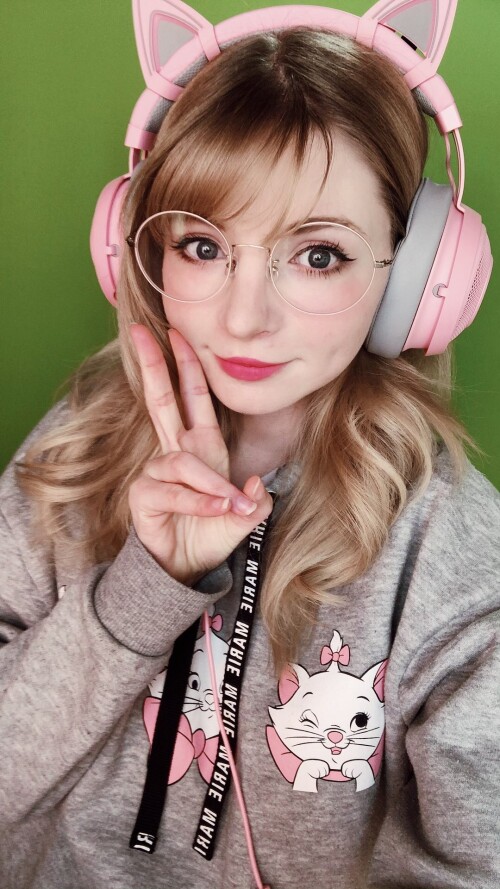 2019 DyHjQqyUUAAgcnE5edfd269d36ca11c