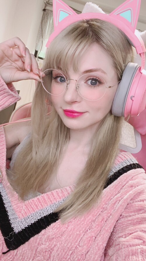 2019 ELoW83uUcAEOHtP8ff5b73e5fa333de