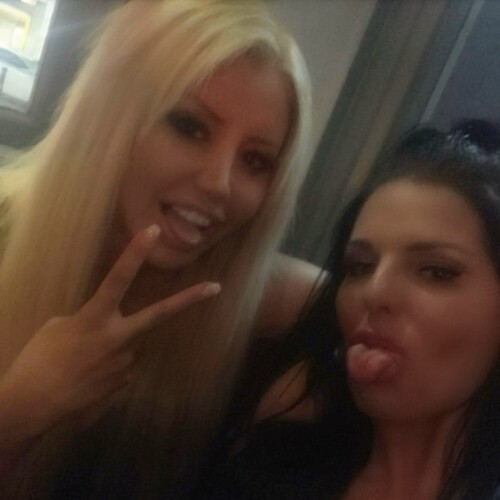 2020-03-06-15.55.44-2259120273286318505_199625574dffb7b4e4e310a29