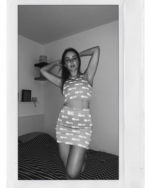 https://www.instagram.com/p/CAsjWuDAye4/