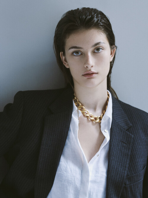 20201013 093511116 M