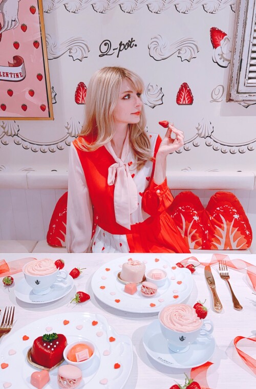 2020 EN7MDZ5U8AAbhn766ae7ad8b673dcd8