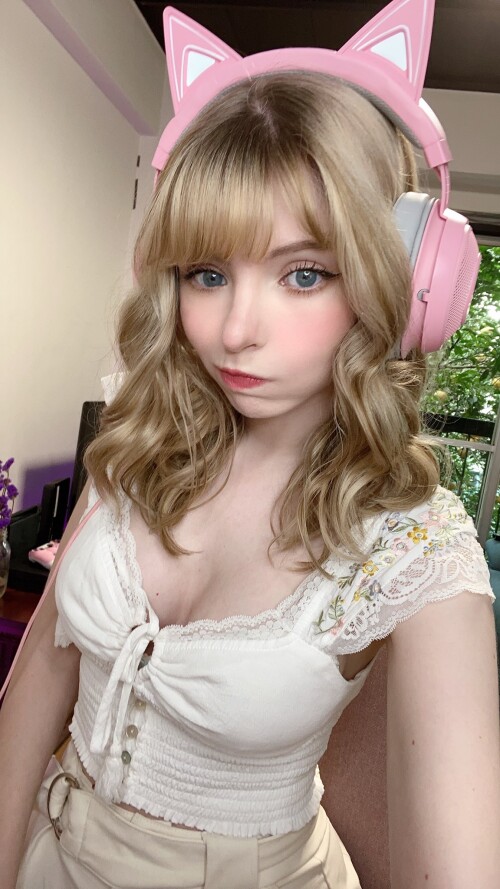 2020 EdaVbEyU0AAFGOqdefba9daf81d98c9