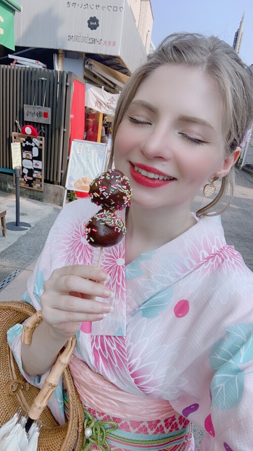 2020 Ee4pC5eU8AAc0Ewed0129493025bade