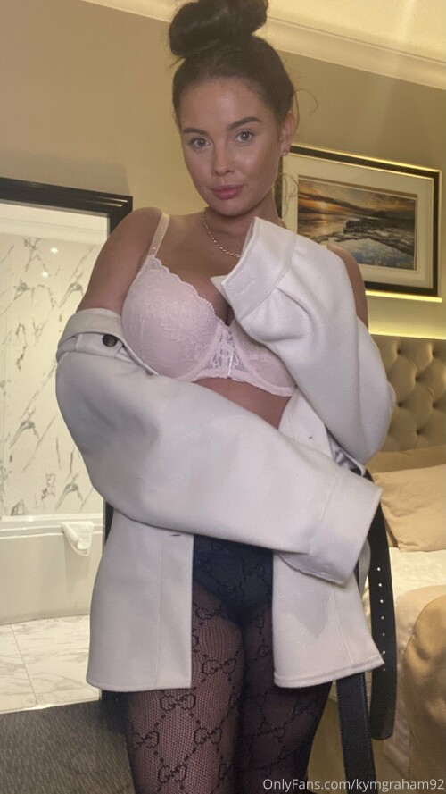 2021 01 25 1737x3088 224a421039f946f99b7c0a9d6c3fbc7c