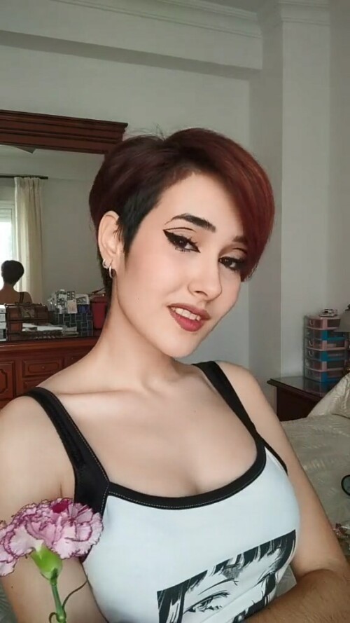 2021 02 14 nyukix 6929231590283283717.mp4 snapshot 00.11 2023.07.11 00.16.193316f9c824691d41