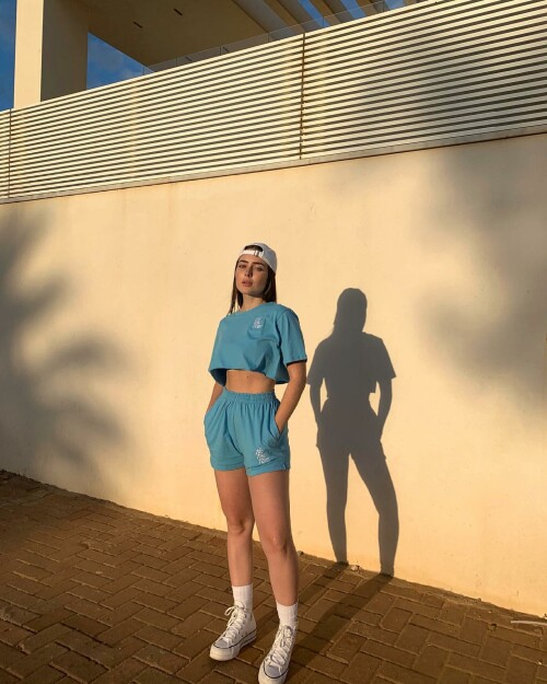 https://www.instagram.com/p/CPOOOYcr_hm/