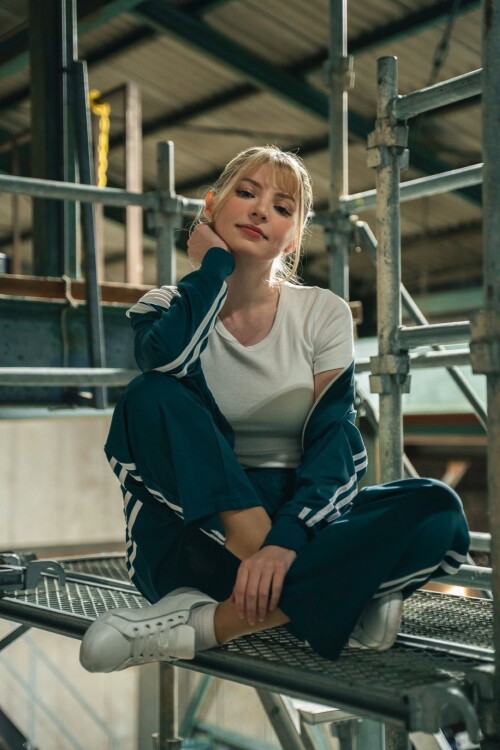 2021 FFAFRHwacAAgwd53158619d3c5126c7