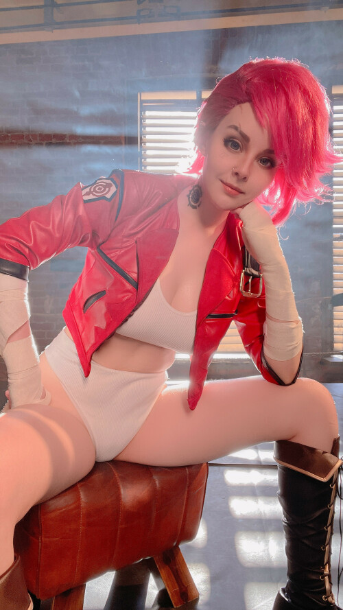2022 05 Vi cosplay 2