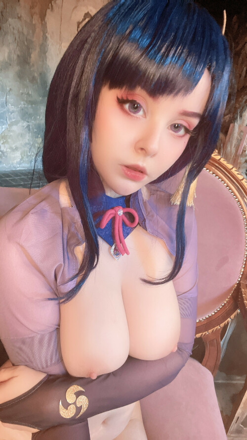 2022 08 Raiden Shogun Selfies 1306e079be60de829f