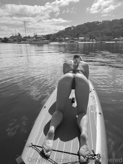 2022-10-05_Bring-the-sun-back-so-I-can-go-topless-on-the-wate_3024x4032_ca8efaee20a52900736d8d152057ba73.jpeg