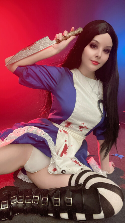 2022 10 Alice Selfies 7f3ae9ca2566b1a78