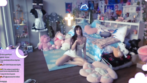 2022-11-28-00.53.44.246