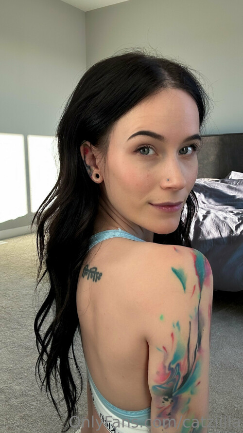 2022 12 10 1737x3088 6035425d01201d3f23481c61ec394941