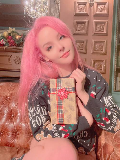 2022 12 christmas helly Selfie 1e2861ec09d0c7b48