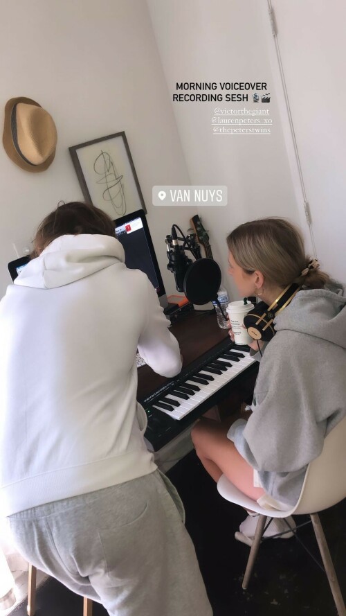 20220413 IG Story nicolepetersxo 1