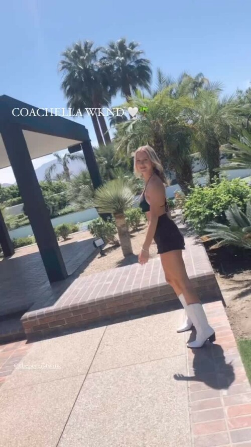 20220416 IG Story laurenpeters xo 1