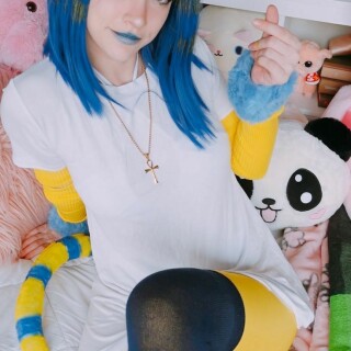 2023-02-10-05-38-44-480303024992952402