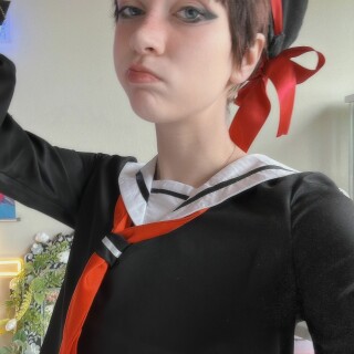 2023-02-11-01-38-33-480604966411579399