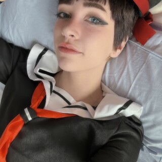 2023-02-11-01-38-33-480604966411579407