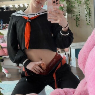 2023-02-11-01-38-33-480604966411579425