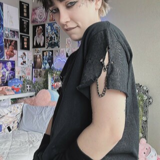 2023-03-12-05-24-09-491170989351120959