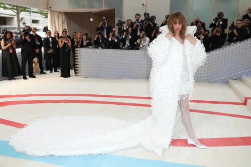 2023-05-01HQ_28232990cadec246f3c4c3