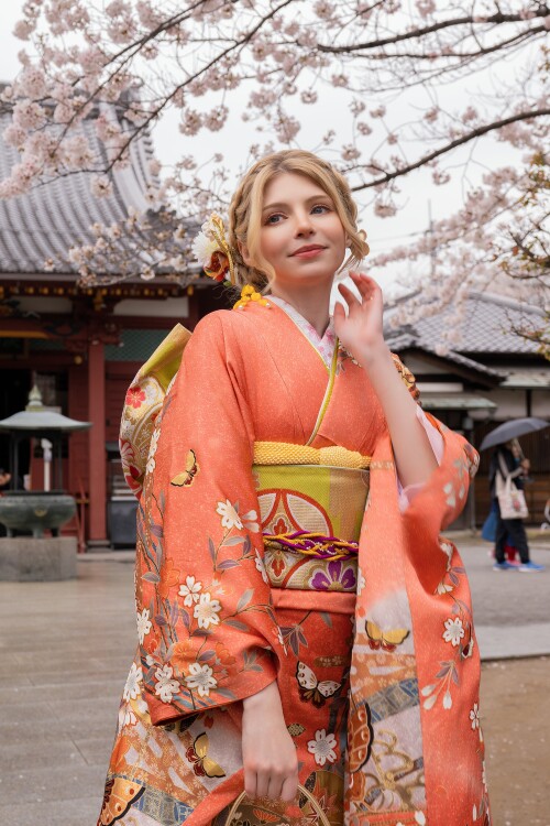 2023 06 01 PeachMilky Cos 1664096565416558592 FxgO5tkacAERvJB297cf3f55a0dc1e1