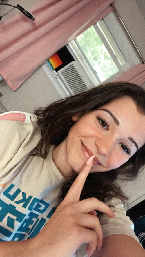 2023 07 19 nikki woodss 38180ab3fe0fa480d