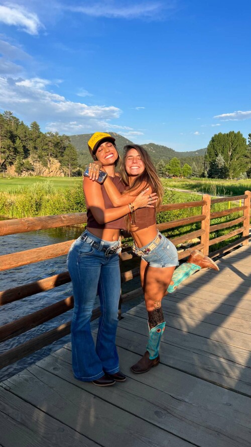 2023 07 22 sommerray 215aebad8ae5e143da