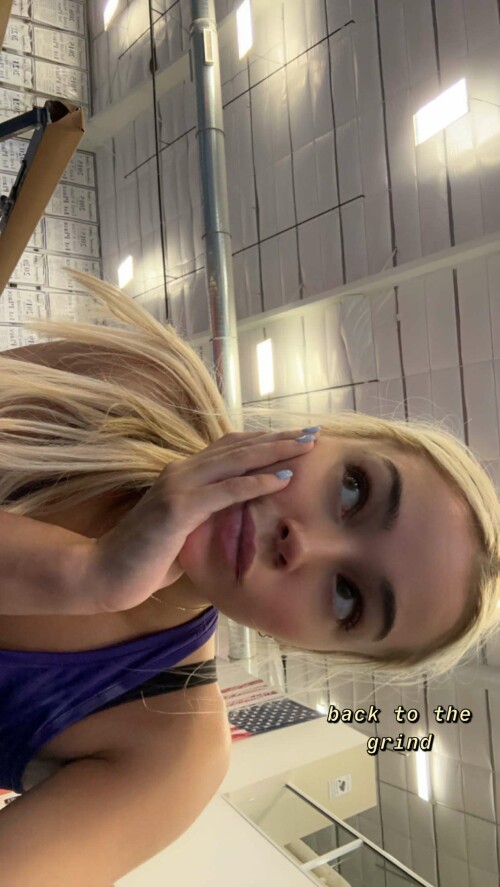 2023 07 28 livvydunne 2d02b783b92223115