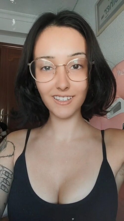 2023 08 02 nyukix 7262714070875393313.mp4 snapshot 00.06 2023.08.02 22.45.0756ac0244b023387c