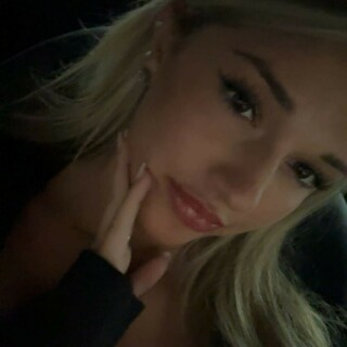 2023-08-06_breckiehill-237603f7ab7873f0f1702fb3a086d2972c