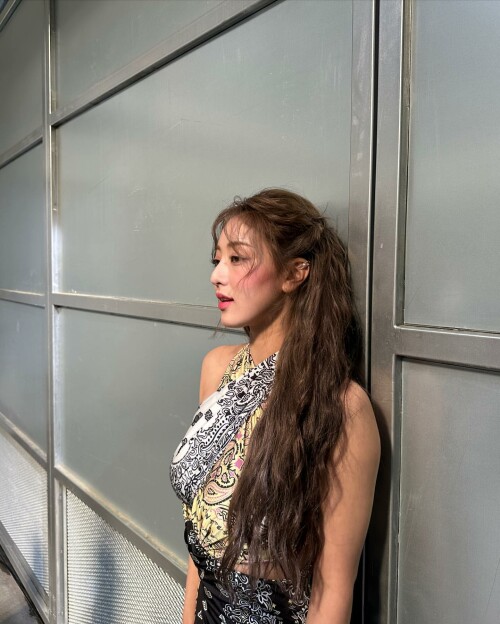 https://www.instagram.com/p/CvwRpFnuAUz/