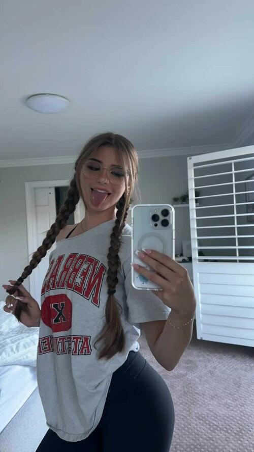 2023 08 14 brookemonk 190d31b3fd795a025b