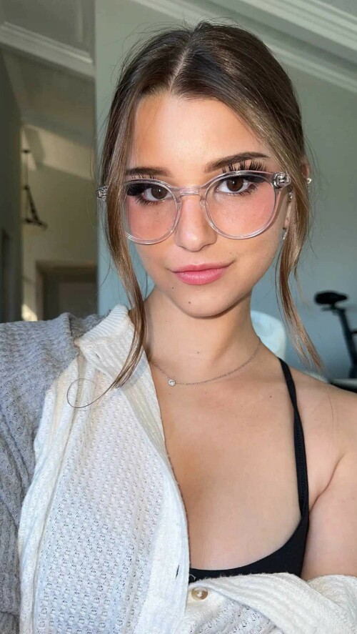 2023 08 16 brookemonk 101f65d1d2dd7deff84