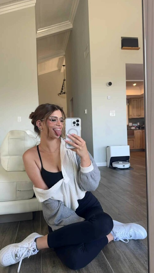 2023 08 16 brookemonk 5b7d746618e613602