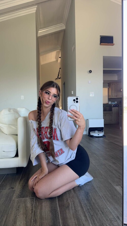 2023 08 17 brookemonk 5871e804ffb3f6d73