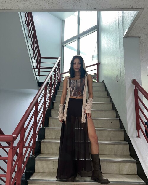 https://www.instagram.com/p/CwKzy92rMrN/
