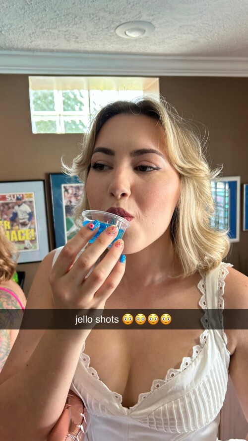 2023 08 22 pineapplebrat 43c166968936c316b