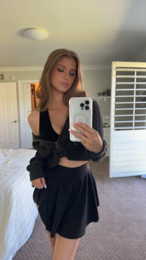 2023 08 27 brookemonk 4dc5930138cbe879f