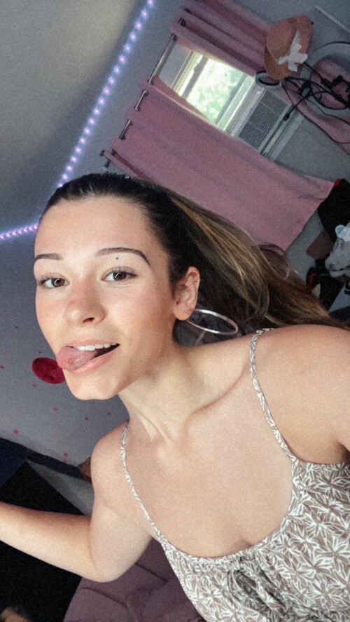 2023 08 27 nikki woodss 257735205f0a81b99