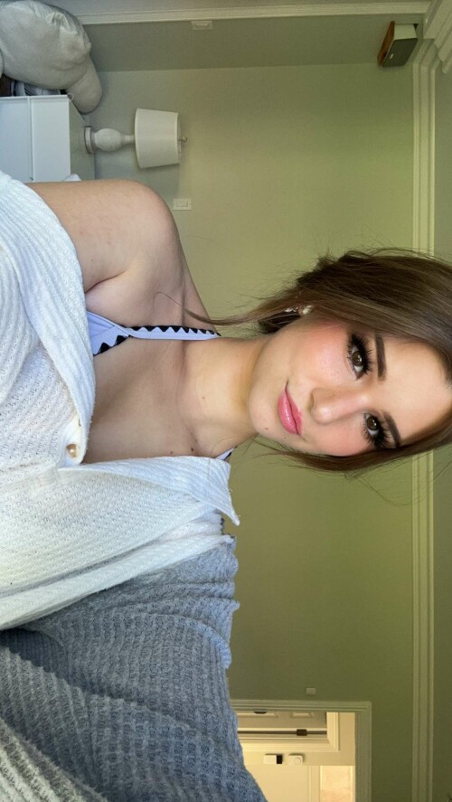 2023 08 28 brookemonk 21f9f1a11b6987f145