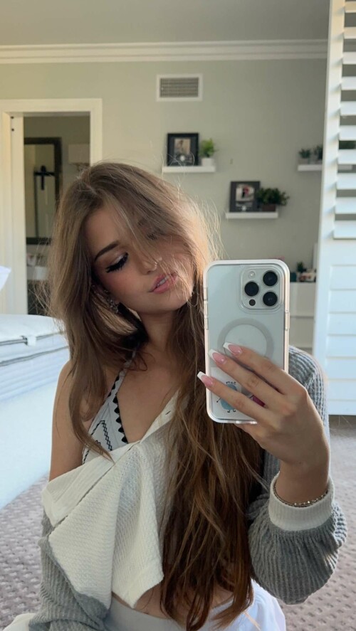 2023 08 28 brookemonk 271a3bfd9a6c758ef4a