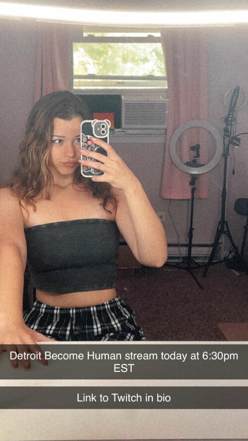 2023 08 30 nikki woodss 18ffa2fd4949833d32