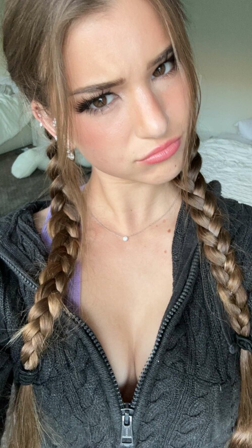 2023 08 31 brookemonk 305ee5abff0c96d38f8