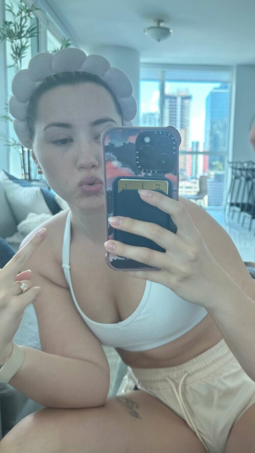 2023 09 17 pineapplebrat 2446b69d68c6c2e2f