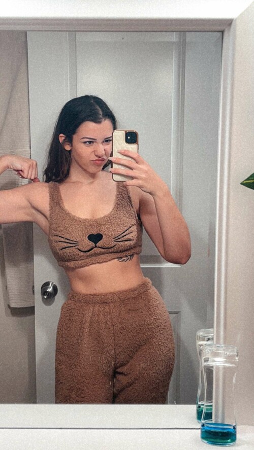 2023 09 25 nikki woodss 26a32a86f9b1041a4e