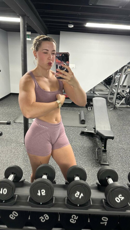 2023 09 25 pineapplebrat 29d19dcd4dc3a78747